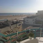 Vue Au Coeur De Malo Les Bains Pieds Dans L Eau Dunkirk