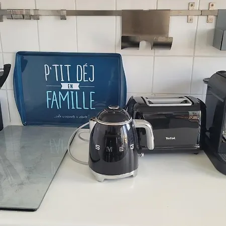 Vue Au Coeur De Malo Les Bains Pieds Dans L Eau *
